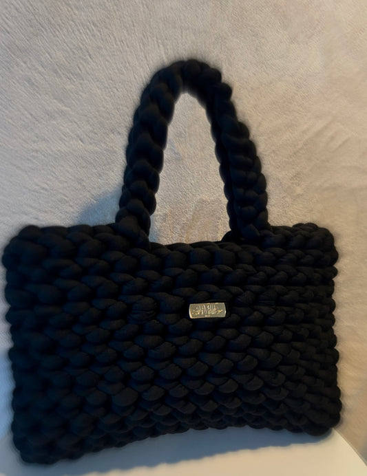 THE CAMILA TOTE (BLACK)